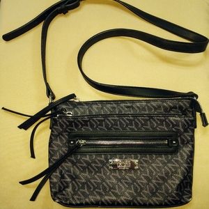 Jones of New York Purse
